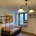 La Finestra Sui Cento Portali *
