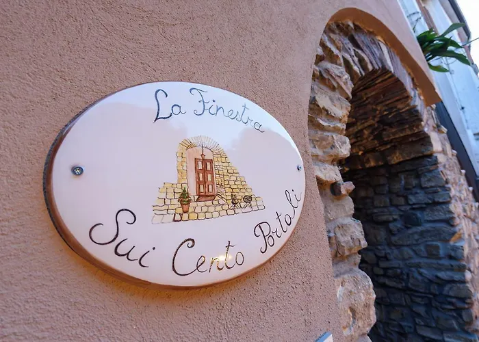 La Finestra Sui Cento Portali Apartment